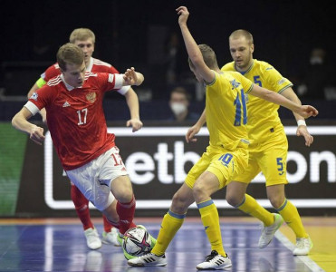 UEFA Ukrayna - Rusiya matçı ilə bağlı intizam işi açdı