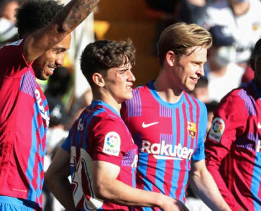 Barselona'dan səfərdə  darmadağın