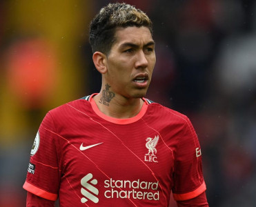 Liverpul'da Firmino şoku