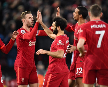 Tottenhem uduzdu, Liverpul'dan darmadağın