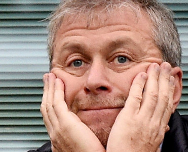 Çelsi'nin prezidentinə Böyük Britaniyada yaşamağa qadağa qoyuldu