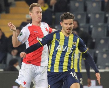 Fənərbaxça mübarizəni dayandırdı