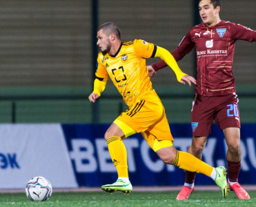 Quliyevli Arsenal səfərdə Soçi'yə uduzdu