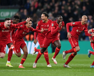 Çelsi finalda Liverpul'a penaltilərlə uduzdu