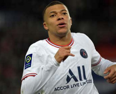 PSJ-dən Mbappeyə yeni müqavilə