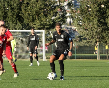 Azarkeşlərin dəstəyini hiss edəndə meydana çıxmaq daha da asan olur