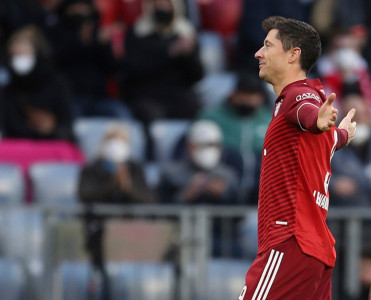 Levandovski məşhur şirkətlə əməkdaşlığı dayandırdı