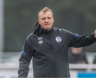 Bundesliqa klubunda yeni baş məşqçi