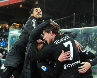 Yuventus və Milan'dən qələbə