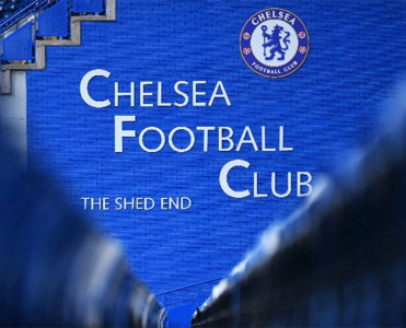 Onlarda Çelsi ilə əməkdaşlığı dayandırdı