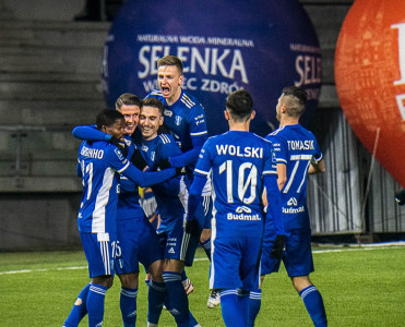 Krivotsyuk'lu Visla'dan səfərdə qələbə