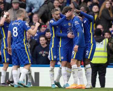 Çelsi və Arsenal'dan qələbə