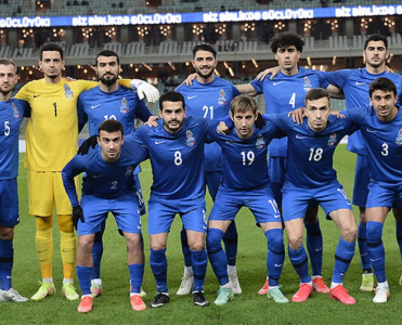 De Byazi milliyə 24 futbolçu dəvət etdi