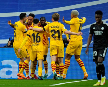 El Klasiko'nun qalibi - Barselona