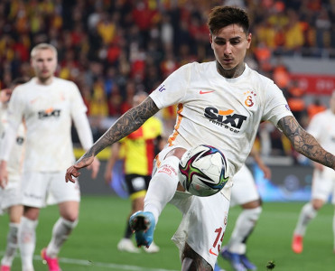 Qalatasaray'ın futbolçusu koronavirusa yoluxdu