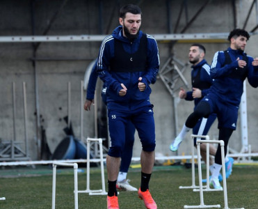 Bədavi Hüseynov yenə sıradan çıxdı