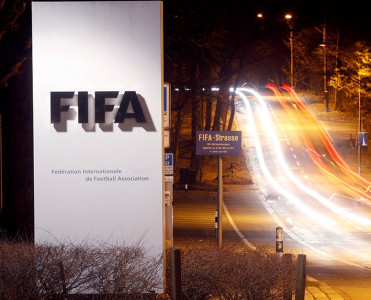 Rus dili FİFA-nın rəsmi dillərindən biri oldu