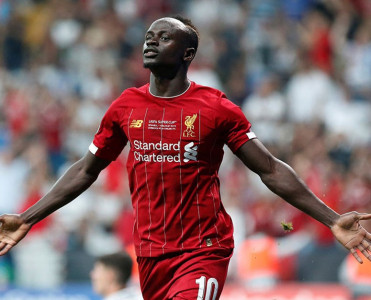 Liverpul'un futbolçusu üçün əlamətdar oyun