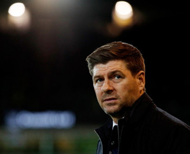 Stiven Cerrard dünyanın ən yaxşı futbolçusunu açıqladı