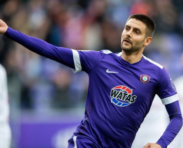 Hələ də təzyiq altında çıxış edirik - Nazarov