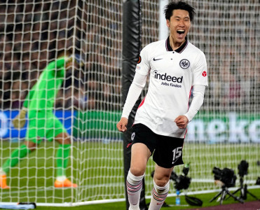 Avroliqa: Leypsiq'dən evdə, Ayntraxt'dan səfərdə qələbə