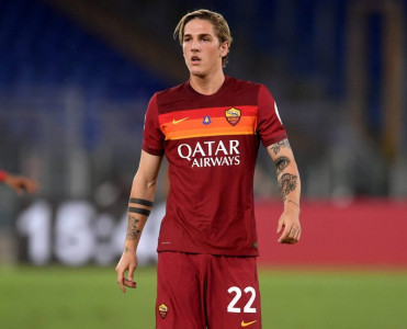 Roma'nın futbolçusu Premyer Liqa nəhənginin hədəfində