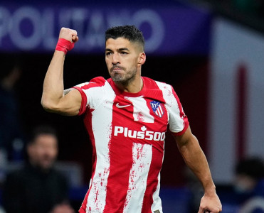 Simeone Suarezlə yollarını ayıracağını təsdiqlədi