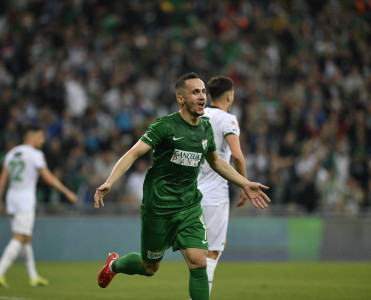 Bursaspor Namik Ələskərovla yollarını ayıracaq