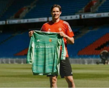 Borussiya'nı Bazel'ə dəyişdi