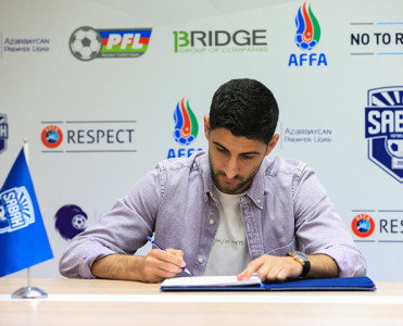 Sabah legioneri ilə müqaviləni yenilədi