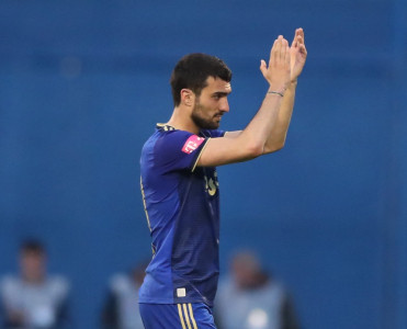 Emreli Legiya'nın bombardiri oldu