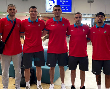 Azərbaycan millisi seçmə mərhələnin oyunları üçün Kiprə yollandı