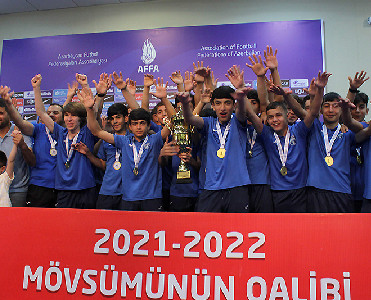 AFFA liqaların qaliblərini mükafatlandırdı