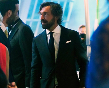 Andrea Pirlo üçün Türkiyə iddiası