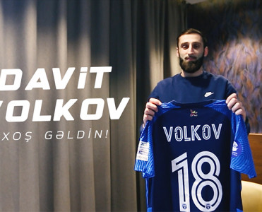 Volkov rəsmən Sabah'da