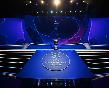 ÇL: Fənərbaxça Dinamo'ya rəqib oldu