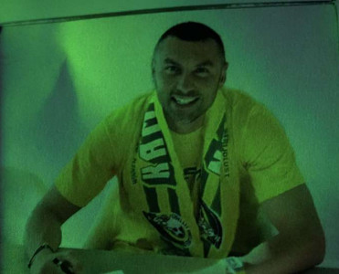 Burak Yılmaz'ın yeni klubu bəlli oldu