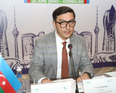 Gənclərlə bağlı məsələlər İslam ölkələrinin əsas problemlərindən biridir