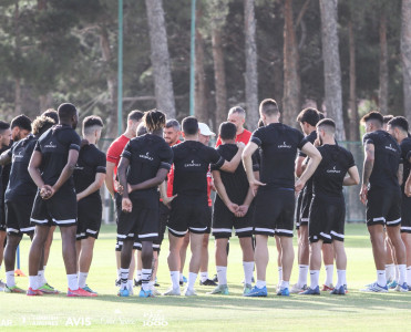 Neftçi'dən Türkiyə klubu ilə heç-heçə