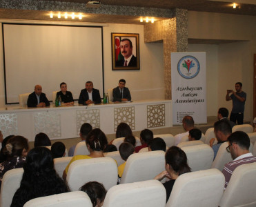 İmişlidə autizmli uşaqlar ilə görüş keçirildi - FOTOLAR