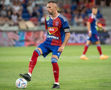 Qəbələ oyunu kobud şəkildə pozmağa çalışırdı