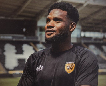 Acun komandasına Türkiyədən daha bir futbolçu apardı