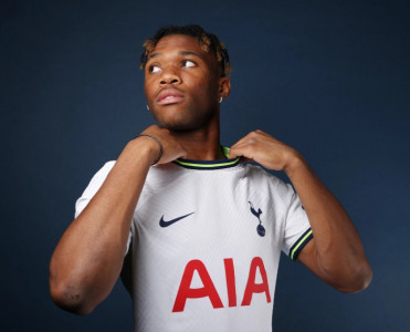 Tottenhem'dən 18 milyonluq transfer