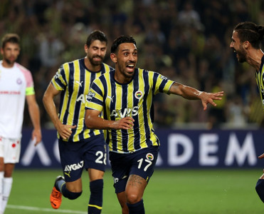 Avroliqa: Fənərbaxça qrupa darmadağınla vəsiqə qazandı