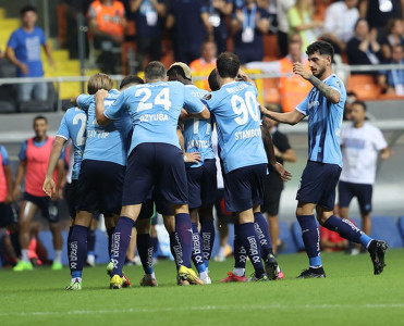 Adana Dəmirspor'dan 3-cü qələbə