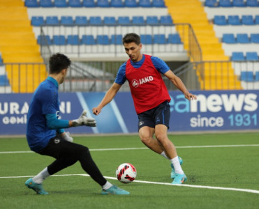 İlk dəfə fərqli klubda, fərqli komanda ilə çıxış etdim