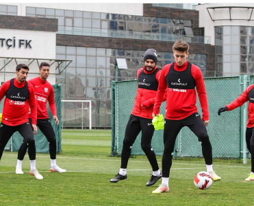 Neftçi'nin zədəli futbolçularından xəbər var