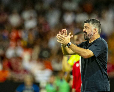 Qattuzonun qızının idealı olan futbolçu - FOTO