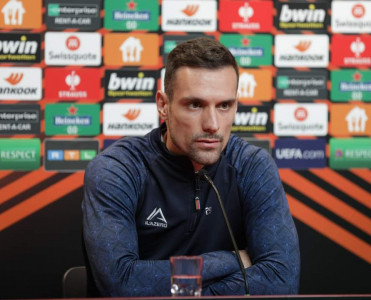 Bizə əlavə motivasiya lazım deyil