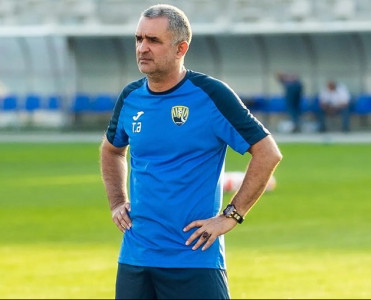 Hücum xəttindəki problem daha qabarıq görünür